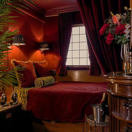 House Of Gods Royal Mile Hotel EDI Buitenkant foto